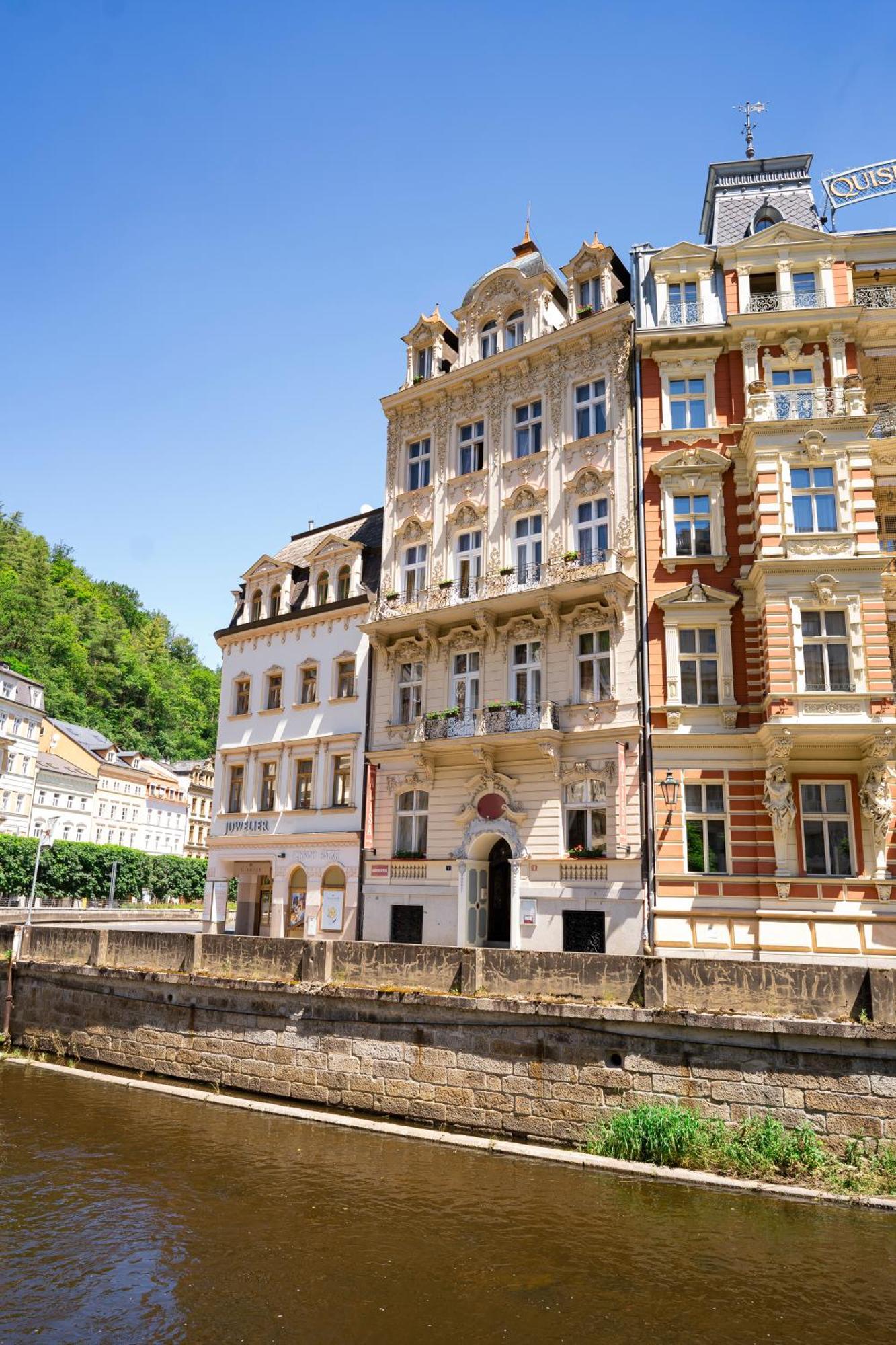 Alisa Hotel Карлові Вари Екстер'єр фото