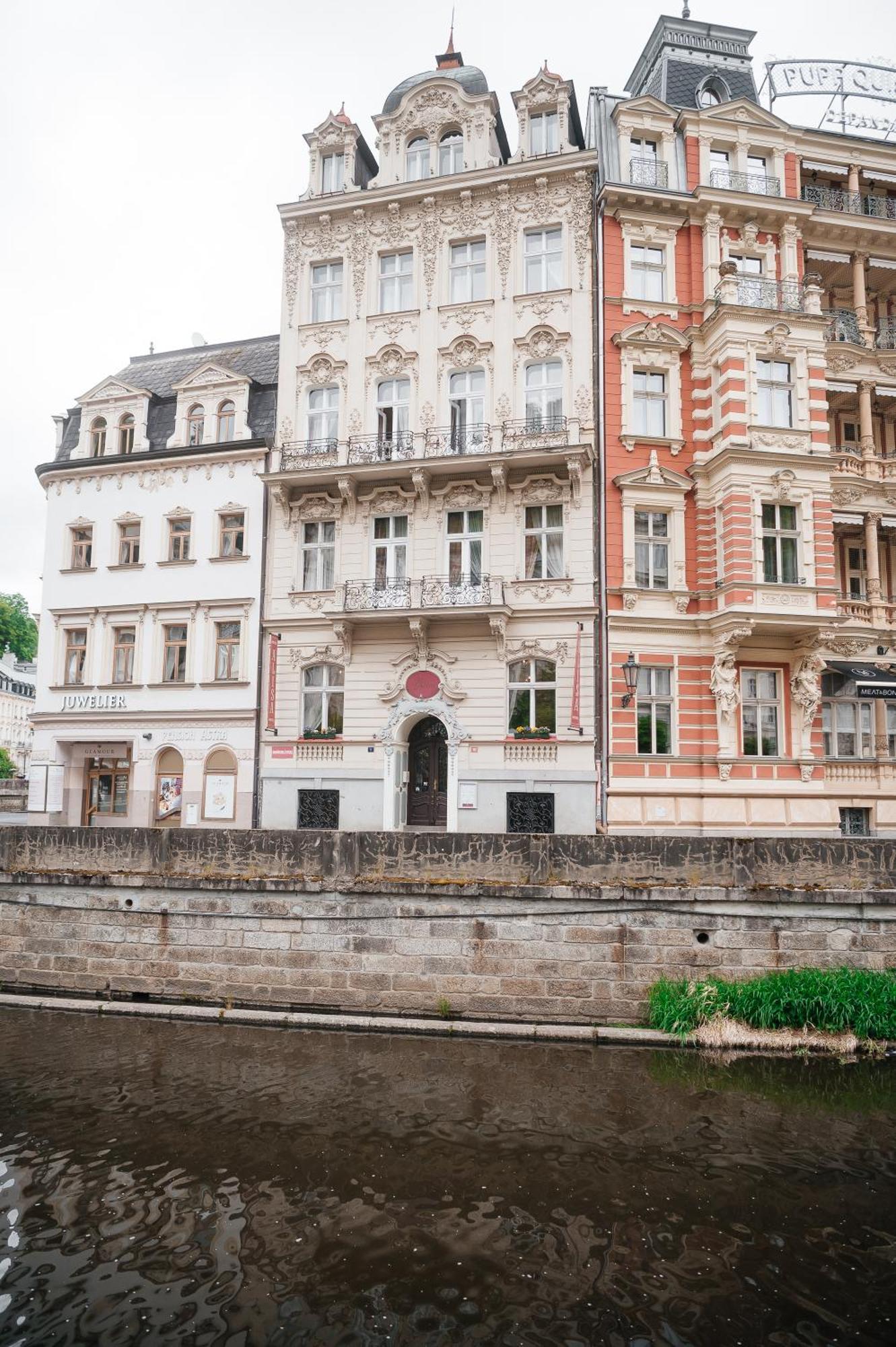 Alisa Hotel Карлові Вари Екстер'єр фото