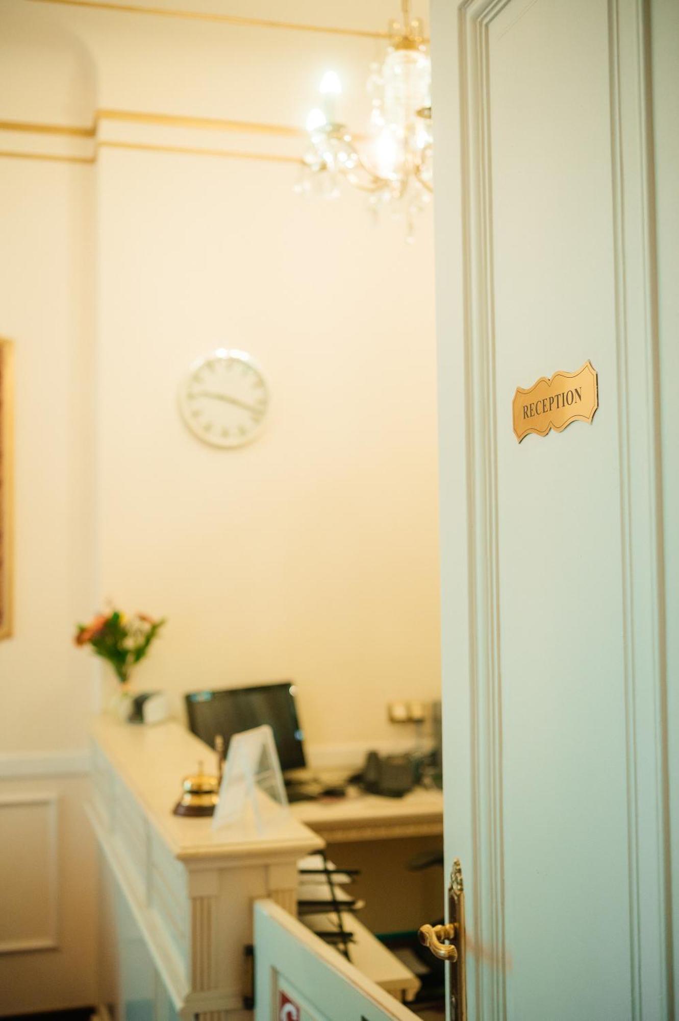 Alisa Hotel Карлові Вари Екстер'єр фото